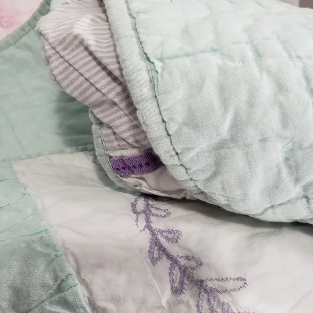Pottery Barn Kids  cotton embroidered Full size quilt